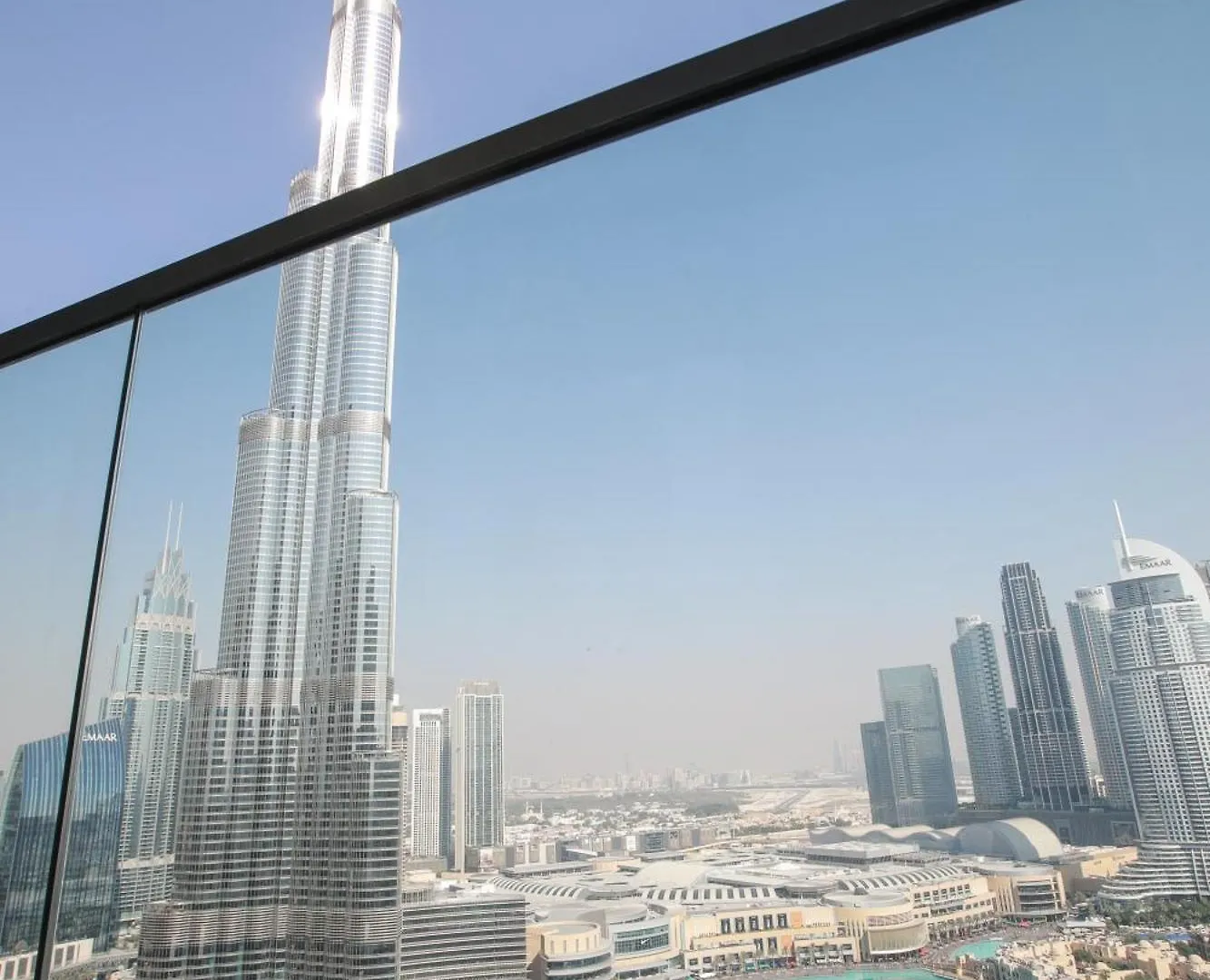 Full Burj Khalifa And Fountains Views Apartment Dubai