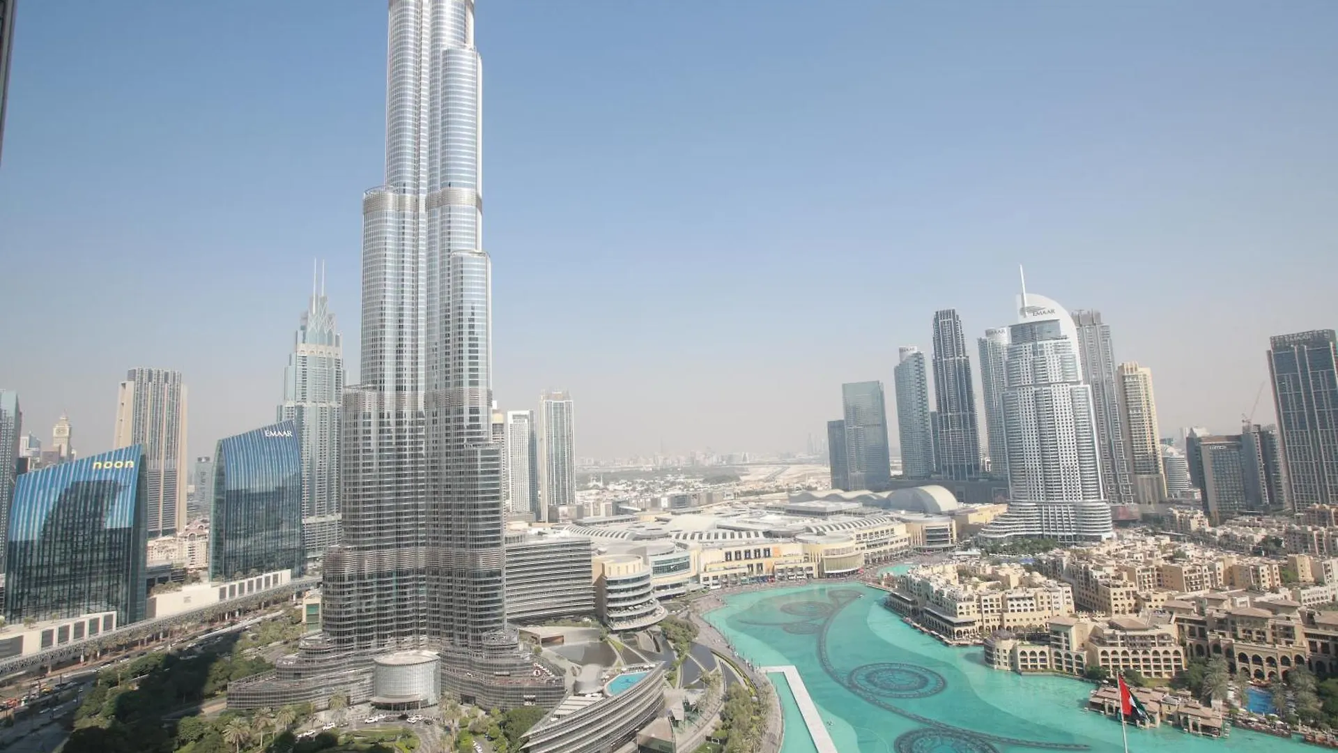 Full Burj Khalifa And Fountains Views Apartment Dubai