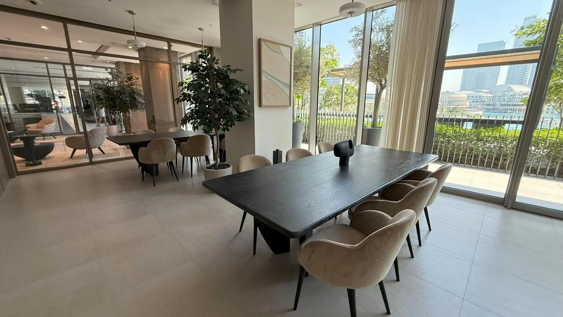 Full Burj Khalifa And Fountains Views Apartment Dubai